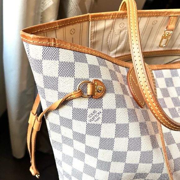 SOLD - Louis Vuitton Damier Azur Neverfull MM - Picture 10 of 16